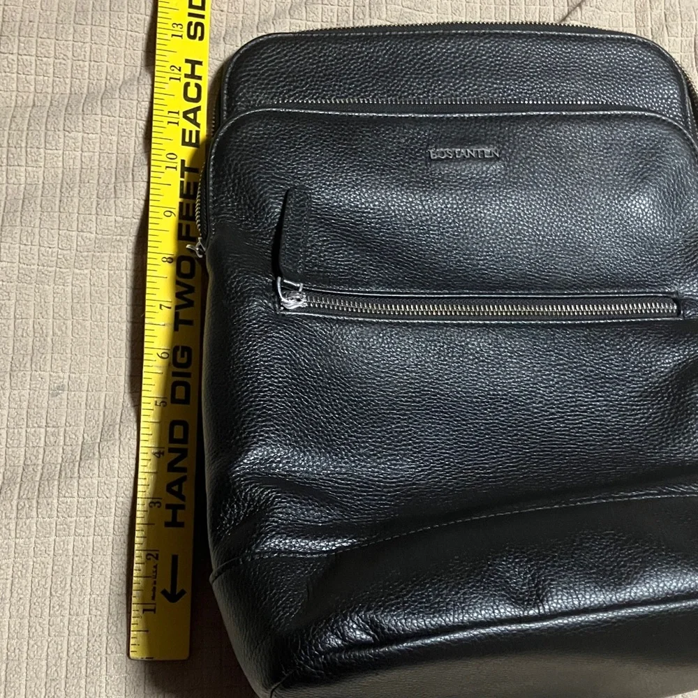 Black Leather Bostanten Backpack - Picture 11 of 13